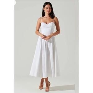 ASTR The Label Bellamy Dress M NWT White Bustier Midi Corset Graduation Bridal